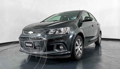 foto Chevrolet Sonic Premier Aut usado (2017) color Gris precio $199,999