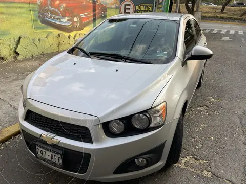 Chevrolet Sonic LT usado (2015) color Plata precio $130,000