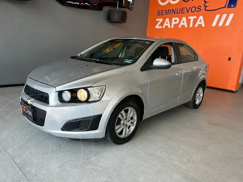 Chevrolet Sonic LT usado (2016) color plateado precio $149,000