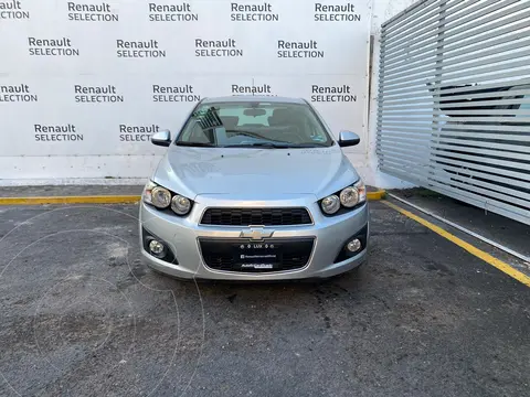 Chevrolet Sonic LTZ Aut usado (2016) color Plata precio $180,000