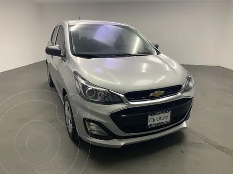 Chevrolet Spark LT CVT usado (2020) color Plata Brillante financiado en mensualidades(enganche $24,000 mensualidades desde $6,000)