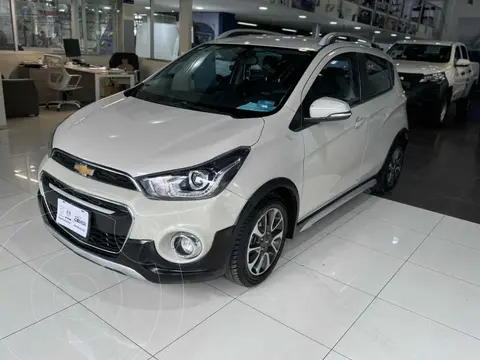 Chevrolet Spark LTZ usado (2018) color Crema financiado en mensualidades(enganche $53,110 mensualidades desde $4,063)