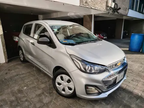 Chevrolet Spark LT usado (2021) color Plata precio $185,000