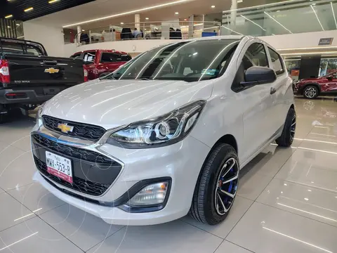 Chevrolet Spark LT usado (2020) color Beige financiado en mensualidades(enganche $49,079 mensualidades desde $4,949)