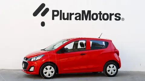 Chevrolet Spark LT usado (2020) color Rojo financiado en mensualidades(enganche $43,780 mensualidades desde $3,730)