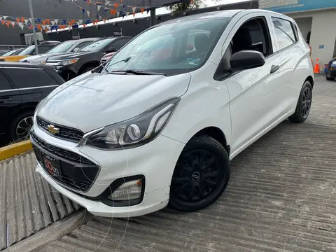 Chevrolet Spark LT usado (2020) color Blanco financiado en mensualidades(enganche $61,312 mensualidades desde $4,689)