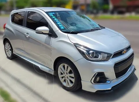 Chevrolet Spark LTZ usado (2017) color Plata precio $165,000