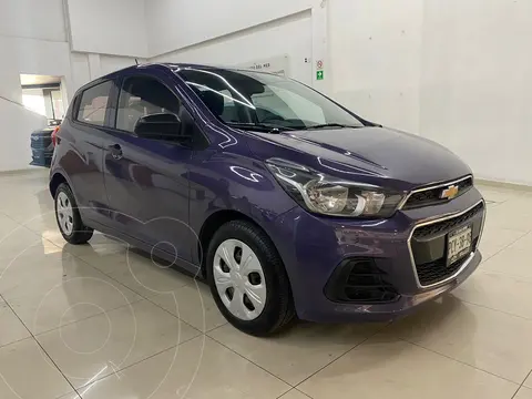 Chevrolet Spark LT usado (2017) color Violeta precio $189,000