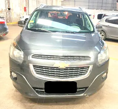 Chevrolet Spin LTZ 1.8 7 Pas Aut usado (2016) color Gris precio $14.500.000