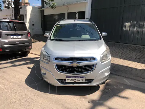 Chevrolet Spin LT 1.8 5 Pas usado (2014) color Plata precio $12.400.000