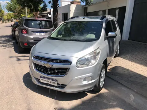 Chevrolet Spin SPIN 1.8 LT  5 AS usado (2014) color Plata precio $14.000.000