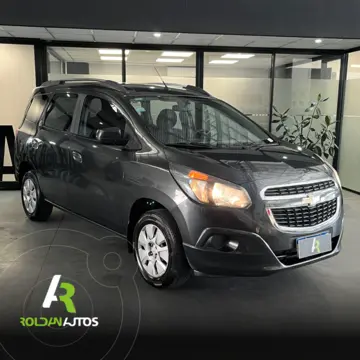 Chevrolet Spin LT 1.8 5 Pas usado (2016) color Negro financiado en cuotas(anticipo $8.000.000)