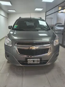 Chevrolet Spin LT 1.8 5 Pas usado (2013) color Gris financiado en cuotas(anticipo $7.000.000)