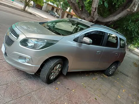 Chevrolet Spin LTZ 1.8 5 Pas usado (2016) color Gris precio $12.500.000