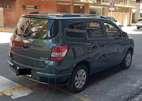 Chevrolet Spin LTZ 1.8 7 Pas usado (2017) color Gris precio $17.500.000