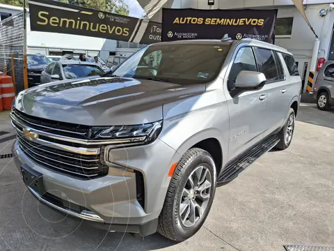 Chevrolet Suburban LT usado (2023) color Gris Tormenta financiado en mensualidades(enganche $238,000 mensualidades desde $27,847)