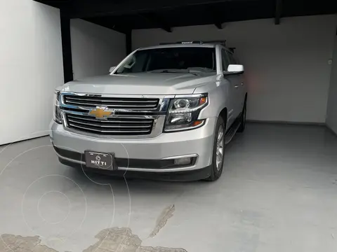 Chevrolet Suburban LTZ 4x4 usado (2016) color plateado precio $515,000