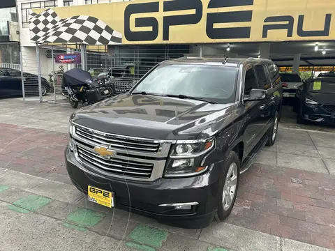 Chevrolet Suburban Premier Piel 4x4 usado (2018) color Gris precio $689,000