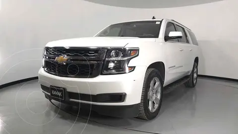 Chevrolet Suburban LT Piel Banca usado (2016) color Blanco precio $689,999