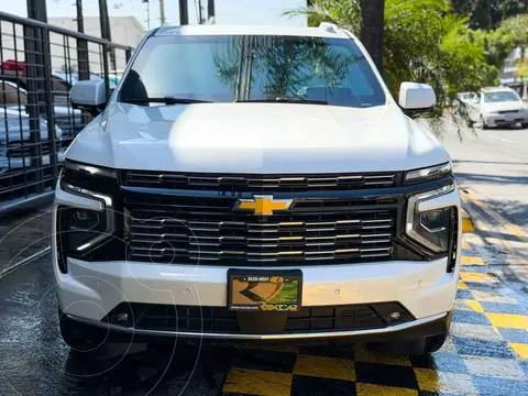 Chevrolet Suburban High Country usado (2025) color Blanco precio $3,890,000