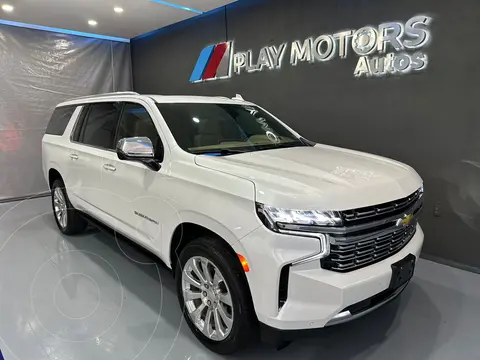 Chevrolet Suburban Premier usado (2023) color Blanco Platinado precio $1,690,000