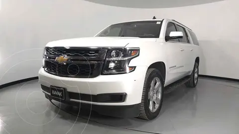 Chevrolet Suburban LT Piel Banca usado (2016) color Blanco precio $732,999