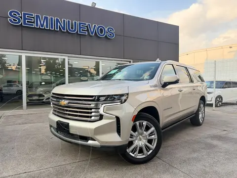Chevrolet Suburban High Country usado (2021) color Beige precio $1,080,000