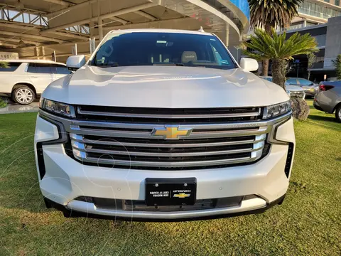 Chevrolet Suburban High Country usado (2021) color Plata precio $1,549,900