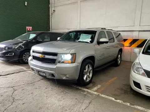 Chevrolet Suburban LT usado (2014) color Plata precio $379,500