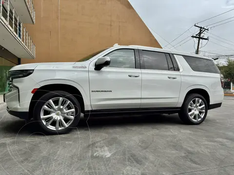 Chevrolet Suburban High Country usado (2022) color Blanco precio $1,150,000