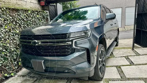 Chevrolet Suburban RST usado (2021) color Gris Tormenta precio $1,099,000