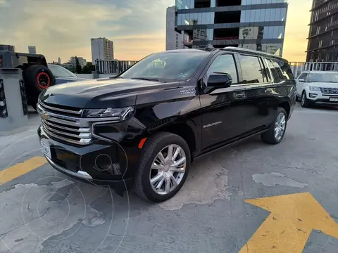 Chevrolet Suburban High Country usado (2022) color Negro precio $1,398,000