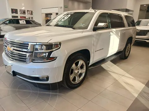 Chevrolet Suburban Premier Piel 4x4 usado (2019) color Blanco precio $700,000