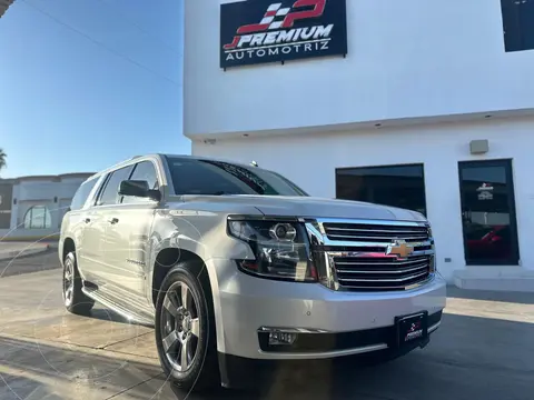 Chevrolet Suburban Premier Piel 4x4 usado (2017) color Blanco precio $688,000