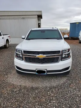 Chevrolet Suburban LT Piel Cubo usado (2017) color Blanco precio $1,250,000
