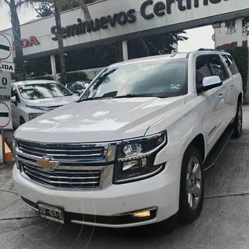 Chevrolet Suburban Premier Piel 4x4 usado (2019) color Blanco precio $538,000