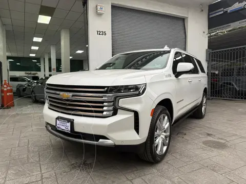 Chevrolet Suburban High Country usado (2021) color Blanco precio $1,038,000