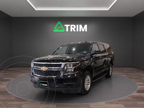 Chevrolet Suburban LT Piel Cubo usado (2019) color Negro precio $619,900