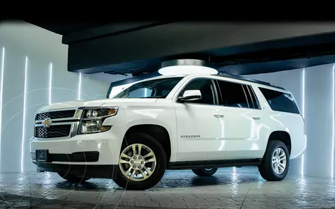 foto Chevrolet Suburban LT Piel Cubo usado (2020) color Blanco precio $1,099,900
