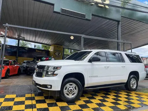 Chevrolet Suburban HD 4x4 usado (2016) color Blanco precio $765,000
