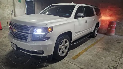 Chevrolet Suburban Premier Piel 4x4 usado (2019) color Blanco precio $850,000