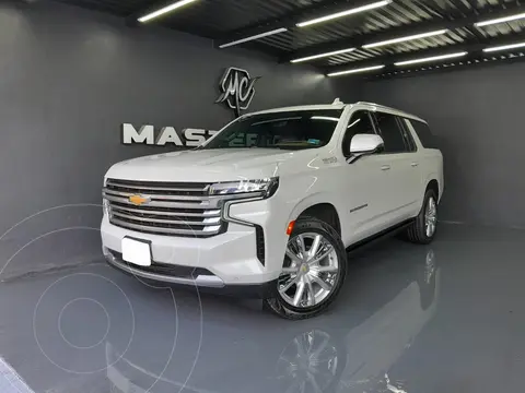 Chevrolet Suburban High Country usado (2021) color Blanco precio $1,098,000
