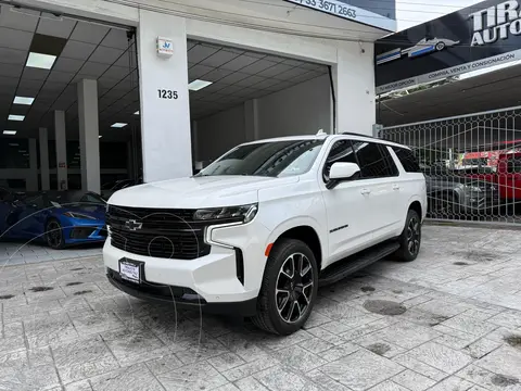 Chevrolet Suburban RST usado (2024) color Blanco precio $1,589,000