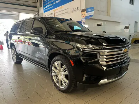 Chevrolet Suburban High Country usado (2022) color Negro financiado en mensualidades(enganche $678,525 mensualidades desde $58,247)