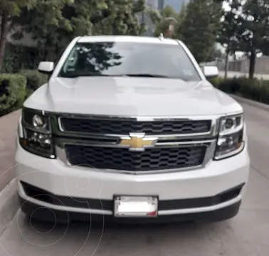 Chevrolet Suburban LT Piel Cubo usado (2019) color Blanco precio $950,000