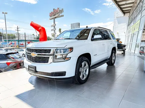 Chevrolet Tahoe LT Piel Cubo usado (2016) color Blanco precio $369,000