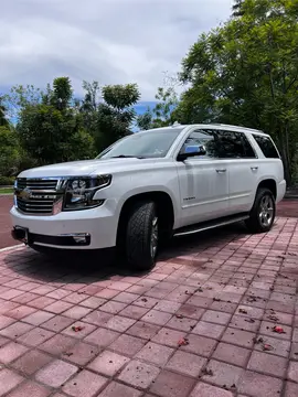 Chevrolet Tahoe Premier Piel 4x4 usado (2019) color Blanco precio $830,000