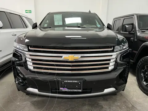 Chevrolet Tahoe High Country usado (2022) color Negro financiado en mensualidades(enganche $335,000 mensualidades desde $45,436)