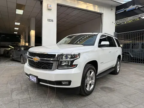 Chevrolet Tahoe LT Piel Cubo usado (2016) color Blanco precio $385,000