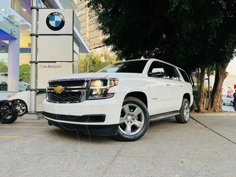 Chevrolet Tahoe LT usado (2019) color Blanco financiado en mensualidades(enganche $151,800 mensualidades desde $11,840)